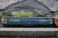 �x���M�[���S�@�d�C�@�֎ԁ@16�^